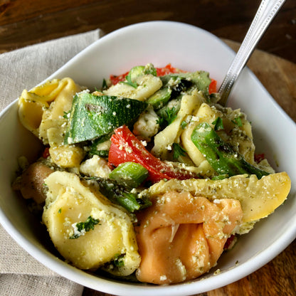 Pesto cheese tortellini salad